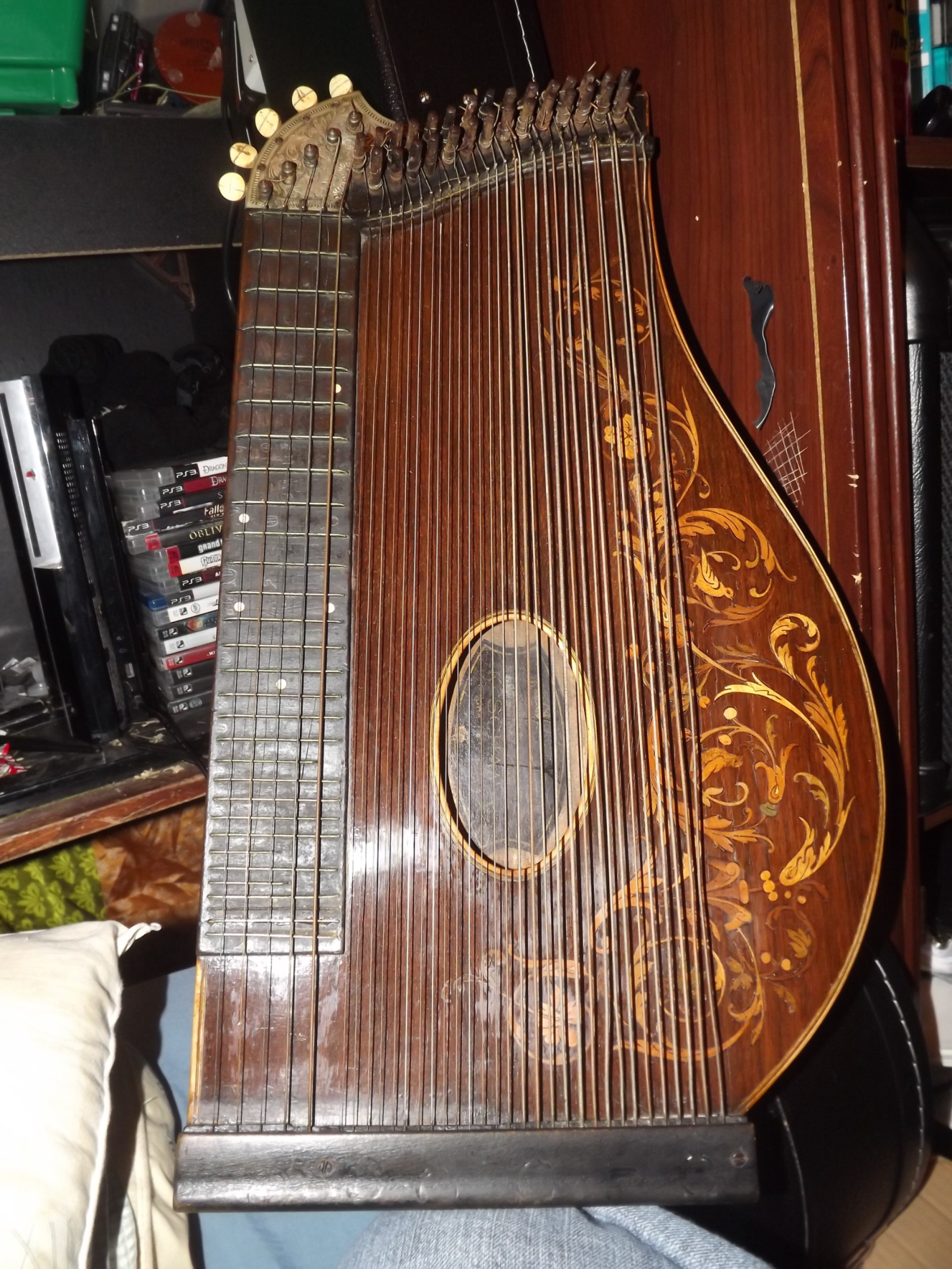 K. Schamal Concert Zither InstAppraisal